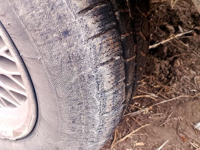 БМВ 5 Серия, объемом двигателя 24 л и пробегом 400 тыс. км за 1200 $, фото 12 на Automoto.ua
