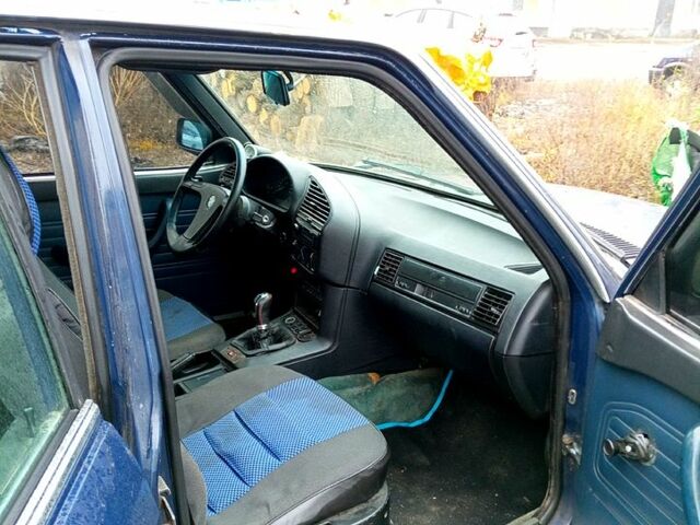 БМВ 5 Серия, объемом двигателя 2 л и пробегом 200 тыс. км за 1300 $, фото 6 на Automoto.ua