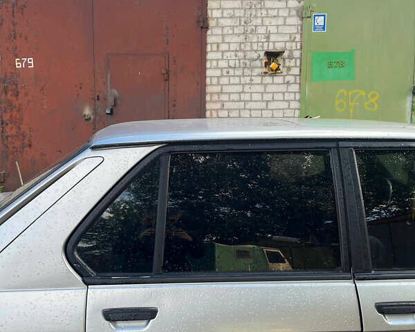 БМВ 5 Серія, об'ємом двигуна 2 л та пробігом 400 тис. км за 1213 $, фото 4 на Automoto.ua