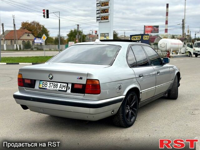 БМВ 5 Серія, об'ємом двигуна 2 л та пробігом 300 тис. км за 1450 $, фото 2 на Automoto.ua