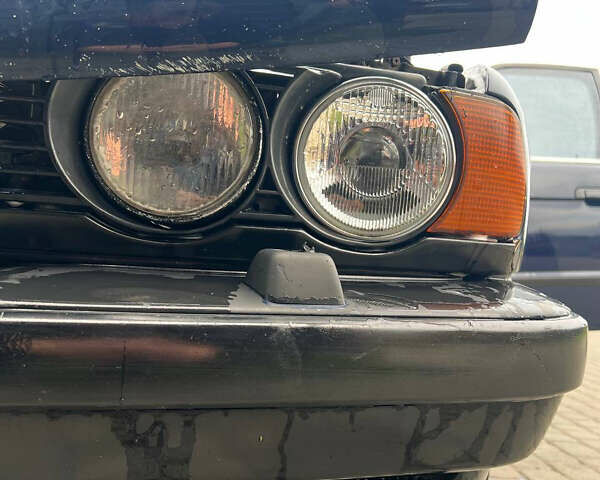 БМВ 5 Серия, объемом двигателя 2 л и пробегом 350 тыс. км за 1900 $, фото 19 на Automoto.ua