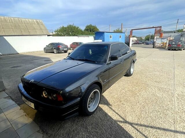 БМВ 5 Серия, объемом двигателя 3 л и пробегом 218 тыс. км за 4500 $, фото 1 на Automoto.ua