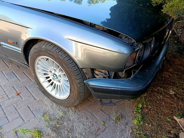 БМВ 5 Серия, объемом двигателя 2.5 л и пробегом 0 тыс. км за 1000 $, фото 3 на Automoto.ua