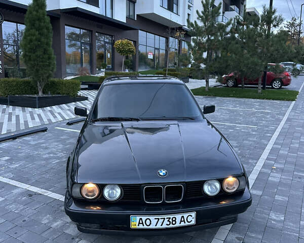 БМВ 5 Серия, объемом двигателя 2.5 л и пробегом 300 тыс. км за 3600 $, фото 5 на Automoto.ua