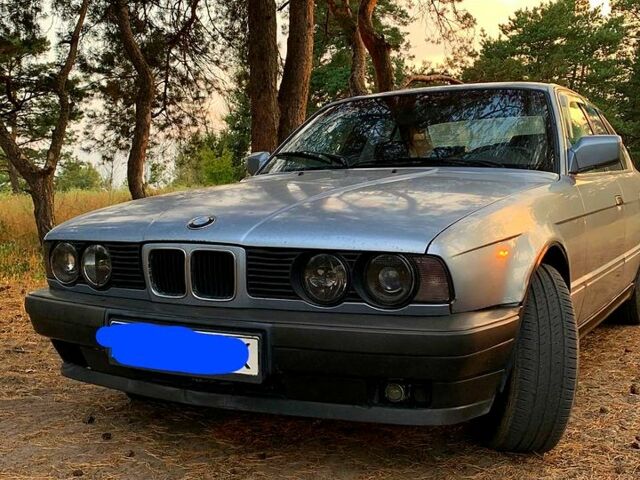 БМВ 5 Серия, объемом двигателя 2 л и пробегом 392 тыс. км за 2300 $, фото 2 на Automoto.ua