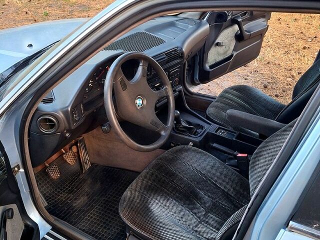 БМВ 5 Серия, объемом двигателя 2 л и пробегом 392 тыс. км за 2300 $, фото 3 на Automoto.ua