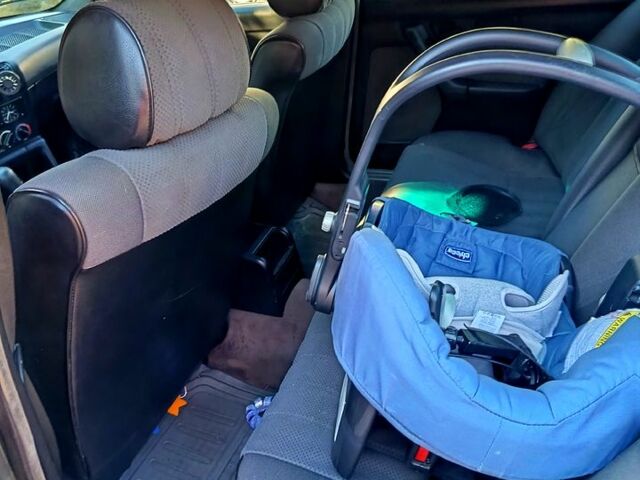 БМВ 5 Серия, объемом двигателя 2.5 л и пробегом 0 тыс. км за 1000 $, фото 6 на Automoto.ua