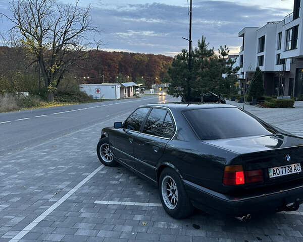 БМВ 5 Серия, объемом двигателя 2.5 л и пробегом 300 тыс. км за 3600 $, фото 4 на Automoto.ua