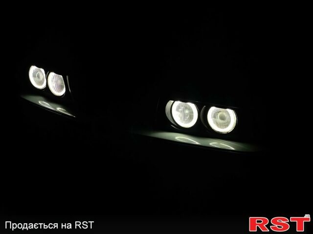 БМВ 5 Серия, объемом двигателя 3 л и пробегом 300 тыс. км за 1900 $, фото 3 на Automoto.ua