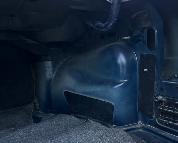 БМВ 5 Серия, объемом двигателя 2.5 л и пробегом 300 тыс. км за 3600 $, фото 19 на Automoto.ua