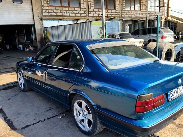 БМВ 5 Серия, объемом двигателя 2 л и пробегом 0 тыс. км за 2500 $, фото 1 на Automoto.ua