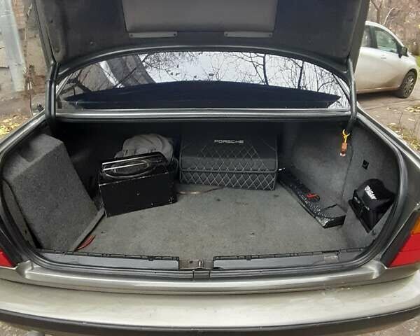 БМВ 5 Серия, объемом двигателя 2.5 л и пробегом 400 тыс. км за 3300 $, фото 7 на Automoto.ua