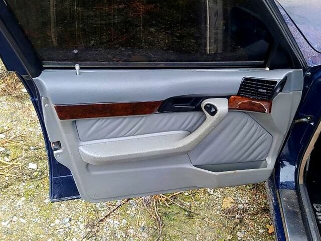 БМВ 5 Серія, об'ємом двигуна 2.5 л та пробігом 400 тис. км за 2200 $, фото 7 на Automoto.ua