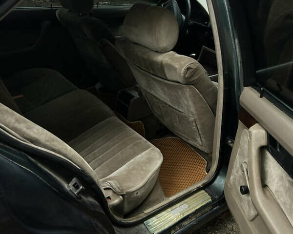 БМВ 5 Серия, объемом двигателя 2.5 л и пробегом 250 тыс. км за 3250 $, фото 10 на Automoto.ua