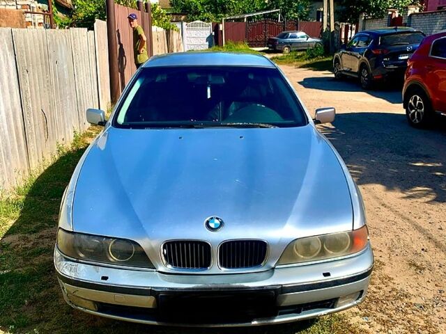 БМВ 5 Серия, объемом двигателя 2 л и пробегом 480 тыс. км за 3300 $, фото 4 на Automoto.ua