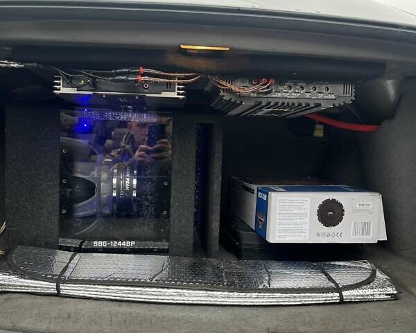 БМВ 5 Серия, объемом двигателя 2 л и пробегом 420 тыс. км за 5000 $, фото 8 на Automoto.ua