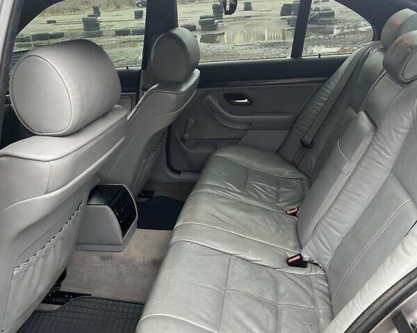 БМВ 5 Серия, объемом двигателя 2 л и пробегом 420 тыс. км за 5000 $, фото 5 на Automoto.ua