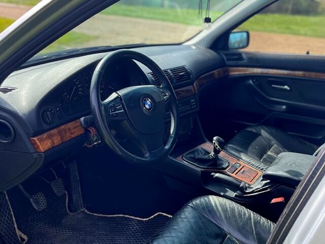 БМВ 5 Серия, объемом двигателя 25 л и пробегом 0 тыс. км за 2700 $, фото 7 на Automoto.ua