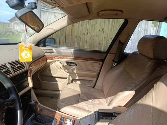 БМВ 5 Серія, об'ємом двигуна 0 л та пробігом 2 тис. км за 750 $, фото 3 на Automoto.ua