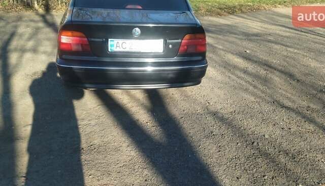БМВ 5 Серия, объемом двигателя 2 л и пробегом 342 тыс. км за 3200 $, фото 4 на Automoto.ua