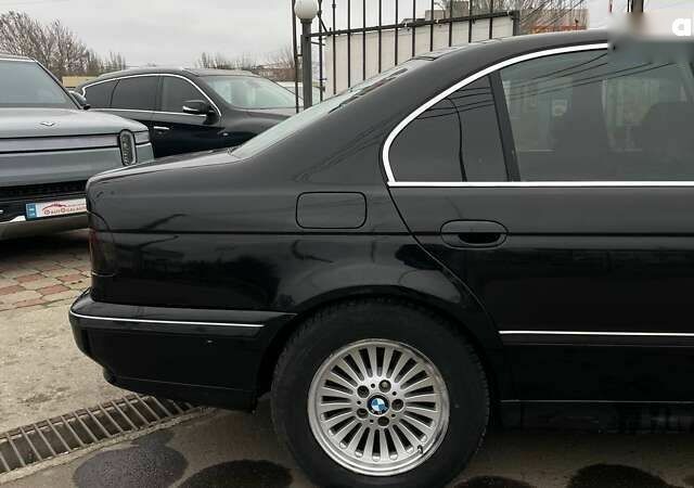 БМВ 5 Серия, объемом двигателя 2.5 л и пробегом 301 тыс. км за 3999 $, фото 9 на Automoto.ua