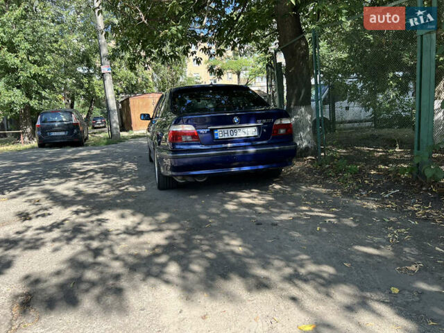 БМВ 5 Серия, объемом двигателя 3.5 л и пробегом 358 тыс. км за 5400 $, фото 16 на Automoto.ua