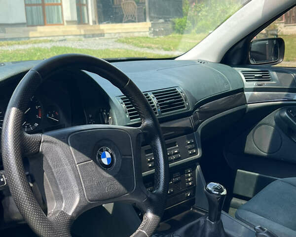 БМВ 5 Серия, объемом двигателя 2.5 л и пробегом 352 тыс. км за 5000 $, фото 3 на Automoto.ua