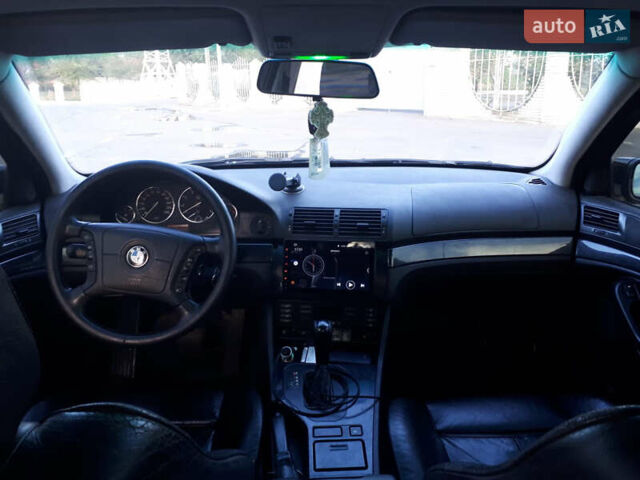 БМВ 5 Серия, объемом двигателя 2.8 л и пробегом 400 тыс. км за 4500 $, фото 3 на Automoto.ua