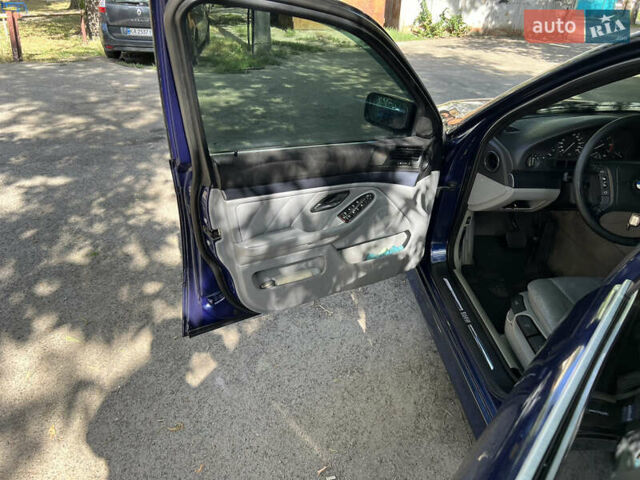 БМВ 5 Серия, объемом двигателя 3.5 л и пробегом 358 тыс. км за 5400 $, фото 1 на Automoto.ua