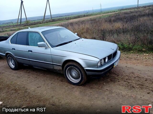 БМВ 5 Серія, об'ємом двигуна 3 л та пробігом 438 тис. км за 2200 $, фото 1 на Automoto.ua