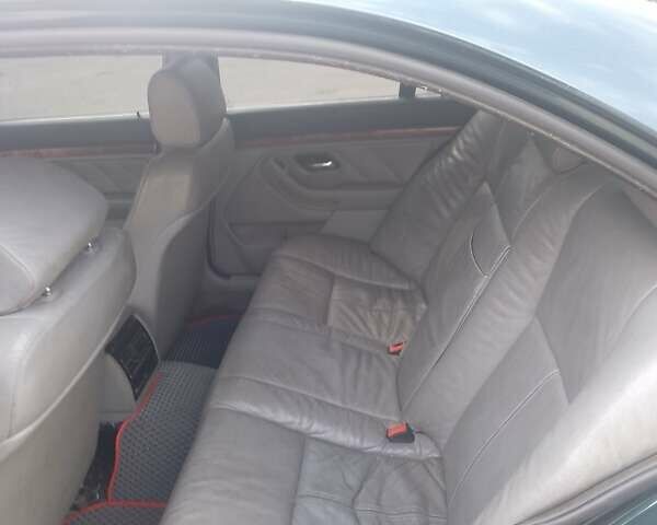 БМВ 5 Серия, объемом двигателя 2.49 л и пробегом 330 тыс. км за 3500 $, фото 5 на Automoto.ua