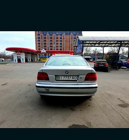 БМВ 5 Серия, объемом двигателя 2.8 л и пробегом 0 тыс. км за 2800 $, фото 3 на Automoto.ua