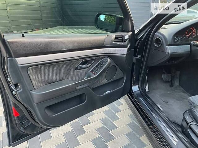 БМВ 5 Серия, объемом двигателя 3 л и пробегом 300 тыс. км за 6700 $, фото 7 на Automoto.ua