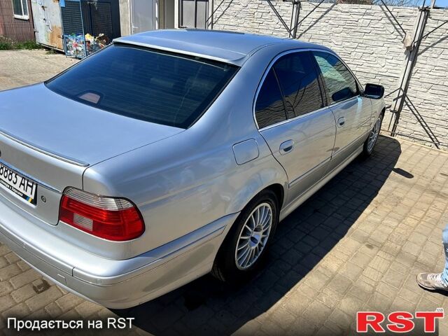 БМВ 5 Серия, объемом двигателя 2.2 л и пробегом 428 тыс. км за 4500 $, фото 1 на Automoto.ua