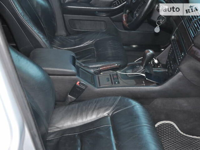 БМВ 5 Серия, объемом двигателя 3 л и пробегом 370 тыс. км за 6400 $, фото 7 на Automoto.ua