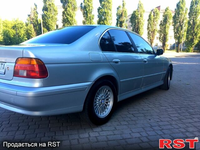БМВ 5 Серия, объемом двигателя 2 л и пробегом 350 тыс. км за 6200 $, фото 2 на Automoto.ua