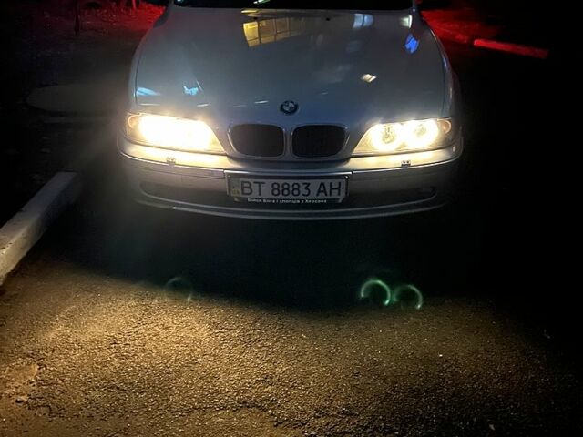 БМВ 5 Серия, объемом двигателя 2.2 л и пробегом 428 тыс. км за 4500 $, фото 5 на Automoto.ua