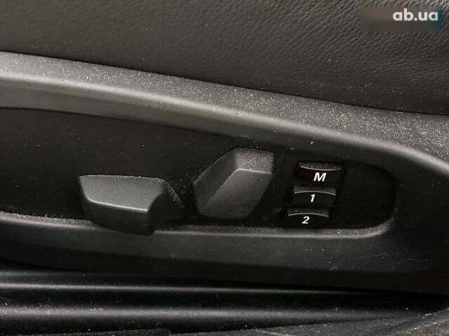 БМВ 5 Серія, об'ємом двигуна 3 л та пробігом 379 тис. км за 8490 $, фото 29 на Automoto.ua