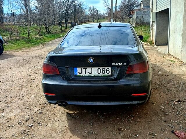 БМВ 5 Серия, объемом двигателя 30 л и пробегом 555 тыс. км за 4100 $, фото 9 на Automoto.ua