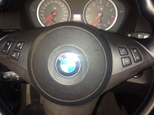 БМВ 5 Серия, объемом двигателя 2.5 л и пробегом 260 тыс. км за 7500 $, фото 3 на Automoto.ua