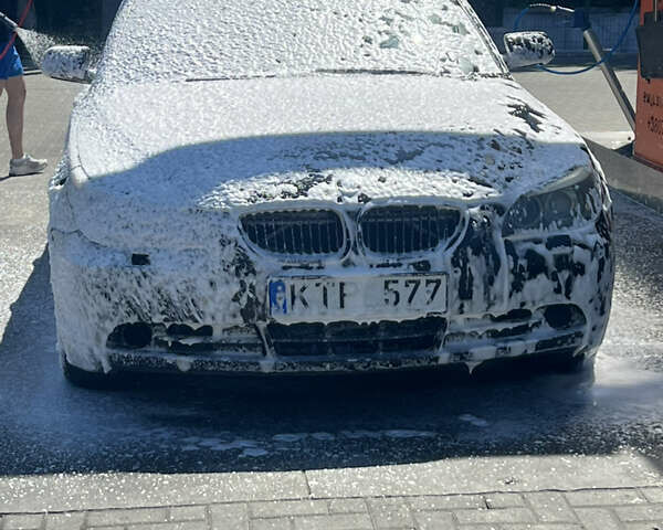 БМВ 5 Серия, объемом двигателя 3 л и пробегом 350 тыс. км за 5500 $, фото 1 на Automoto.ua