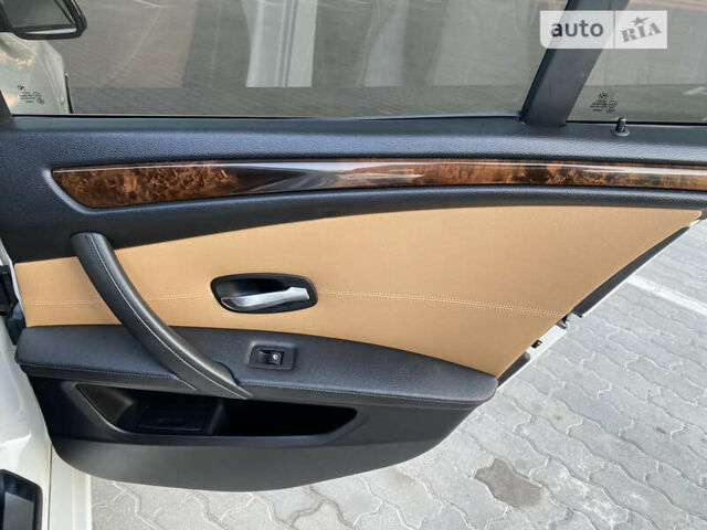 БМВ 5 Серия, объемом двигателя 3 л и пробегом 255 тыс. км за 8999 $, фото 33 на Automoto.ua