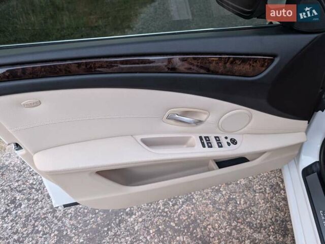 БМВ 5 Серия, объемом двигателя 3 л и пробегом 54 тыс. км за 17300 $, фото 38 на Automoto.ua