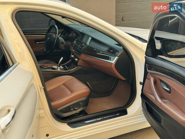 БМВ 5 Серия, объемом двигателя 3 л и пробегом 200 тыс. км за 10800 $, фото 11 на Automoto.ua