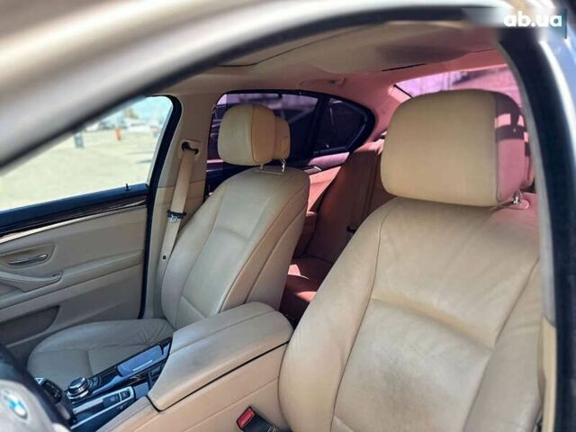 БМВ 5 Серия, объемом двигателя 3 л и пробегом 215 тыс. км за 12999 $, фото 20 на Automoto.ua