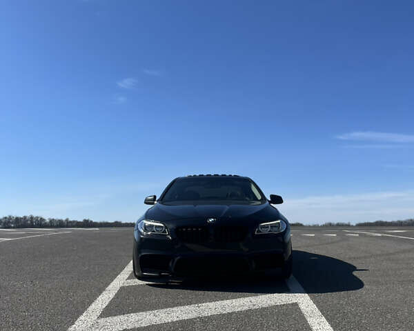 БМВ 5 Серия, объемом двигателя 2.99 л и пробегом 60 тыс. км за 20500 $, фото 1 на Automoto.ua