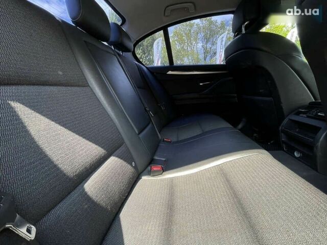 БМВ 5 Серия, объемом двигателя 0 л и пробегом 180 тыс. км за 15000 $, фото 26 на Automoto.ua