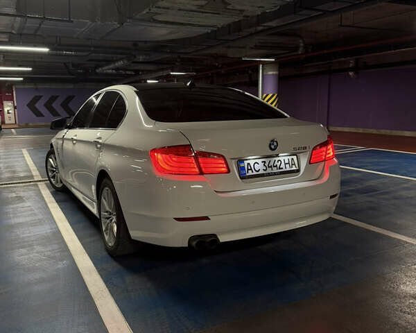 БМВ 5 Серія, об'ємом двигуна 2 л та пробігом 260 тис. км за 13200 $, фото 4 на Automoto.ua