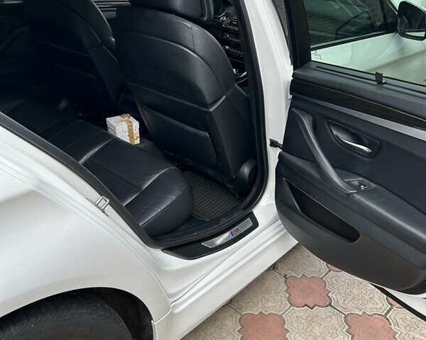 БМВ 5 Серия, объемом двигателя 2 л и пробегом 285 тыс. км за 15900 $, фото 12 на Automoto.ua