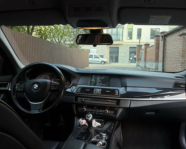 БМВ 5 Серия, объемом двигателя 2 л и пробегом 259 тыс. км за 13700 $, фото 12 на Automoto.ua